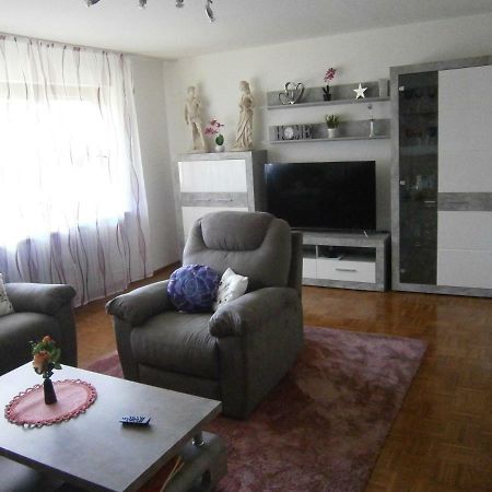 Ferienwohnung Roessler 마르크도르프 외부 사진