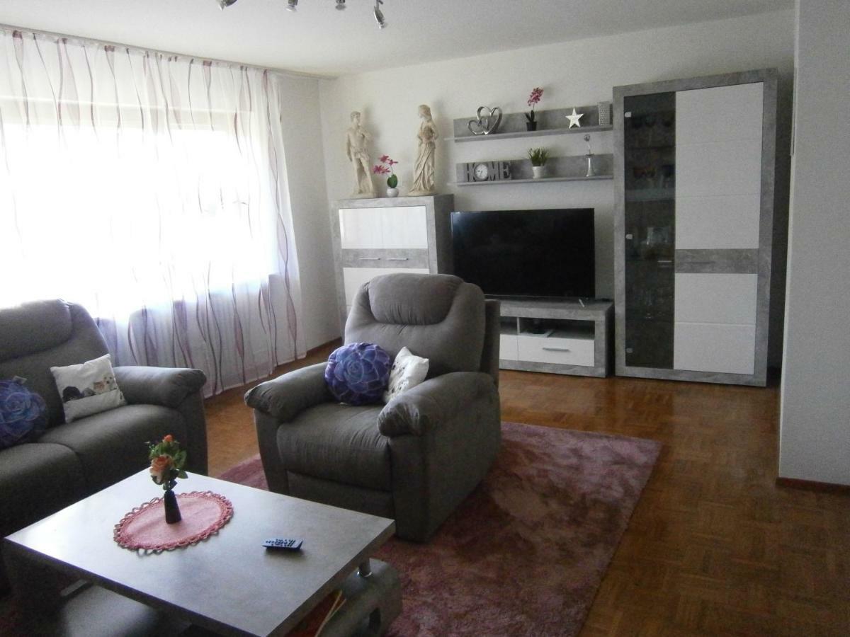 Ferienwohnung Roessler 마르크도르프 외부 사진